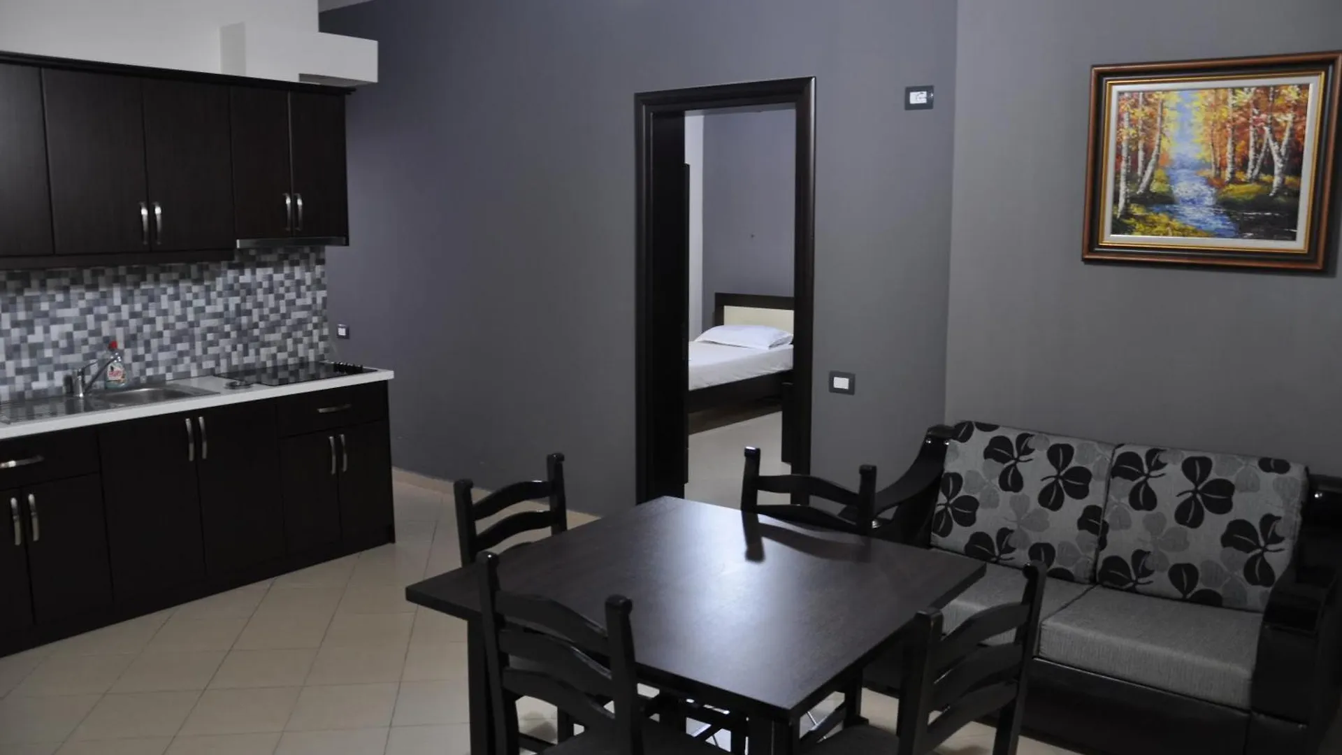 Hotel Villa Qendra Ksamil