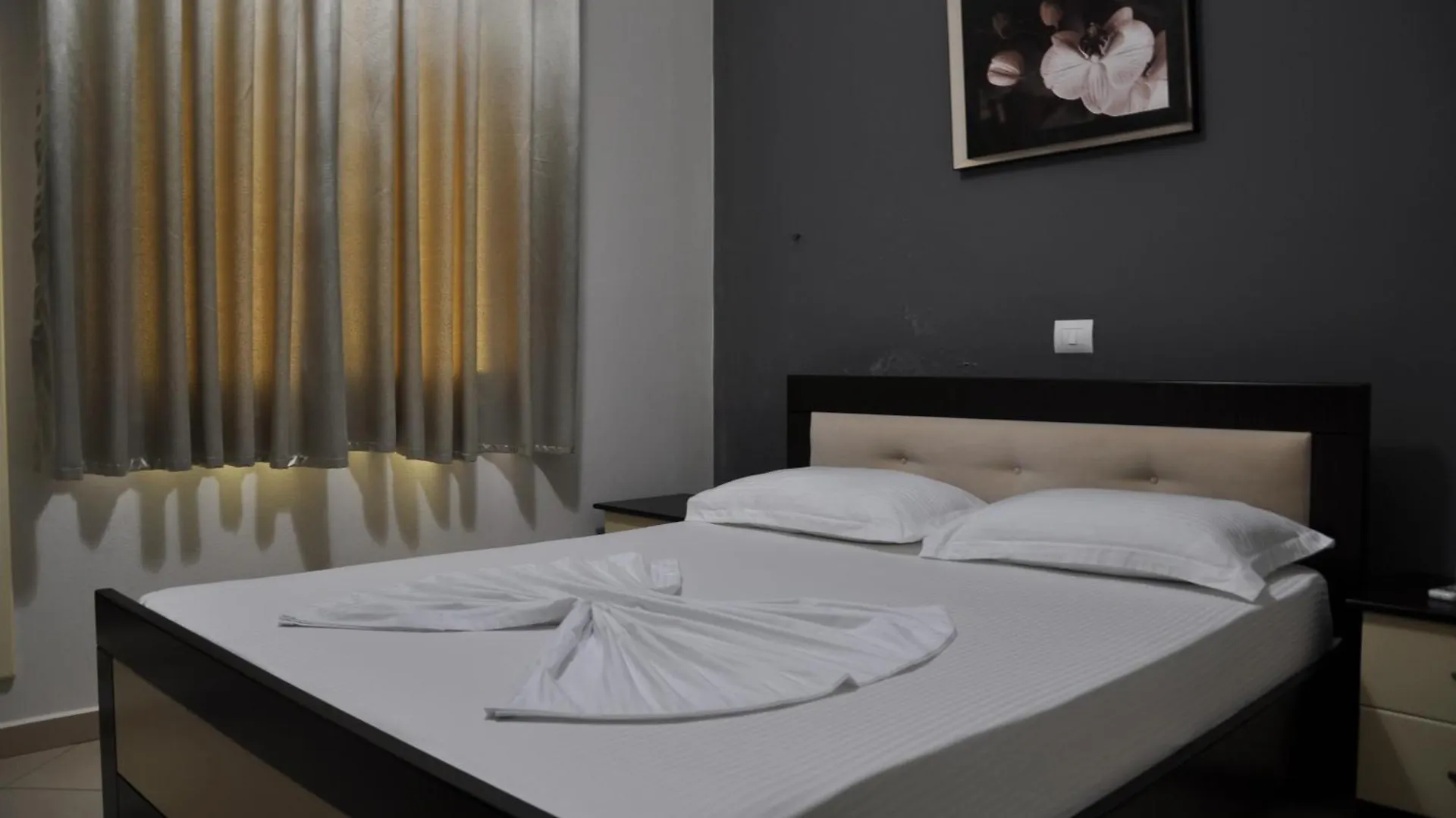 ***  Hotel Villa Qendra Ksamil Albania