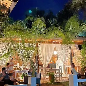 Couette-café Rida Village Island